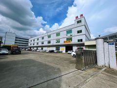 10元出租塘厦靠深圳原房东带精装修带行车独院一到三楼各820