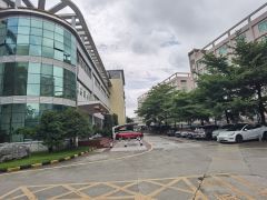 观澜章阁花园式厂房精装修出租1800平方，拎包入驻大小可分租