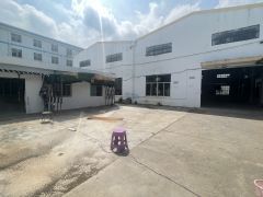 龙岗区坪地街道1000平钢构原房东低价出租独门独院精装修