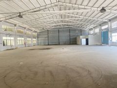 急租小金口新出原房东小独院，适合五金钣金冲压抽粒仓库注塑模等