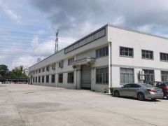 光明原房东10米高单一层2000平带牛角空地大厂房仓库出租