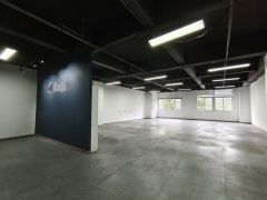 地铁口电商园业主直租，仓库办公出租