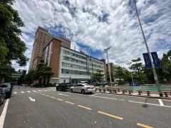 石岩塘头工业园原房东厂房独院一楼1000平起分租可做生产仓库