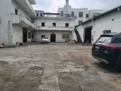 东城温塘独门独院单一层2600平，宿舍办公900平