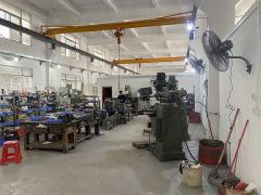 东坑新出本地房东标准一楼单层分租一楼带航车适合五金磨具注塑