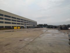 惠州市大亚湾石化区附近5600平米带卸货平台厂房，仓库出租