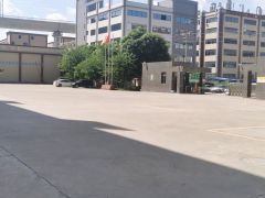 小金口独门独院16000平每层4000租金10元平起可分租