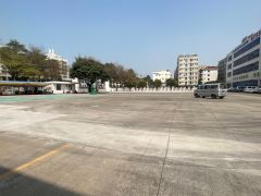 龙岗区坪地镇1500平硬化空地独门院低价出租合同8年加变压器