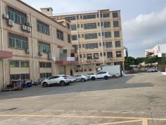 长安原房东，工业园厂房出租楼上1200平，有现成办公室装修