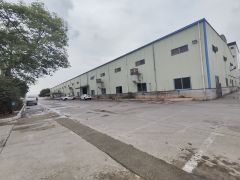 长安镇仓库厂房出租，滴水10米，独门独院，空地超大，使用率高