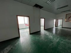 塘厦2000平楼上现成装修办公室水电齐全实际面积低价厂房出租