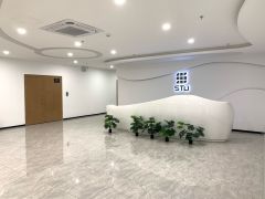 南山西丽地铁口300平2000平豪华装修写字楼出租大小分租