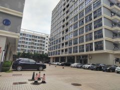 长安乌沙工业区原房东自用厂房楼上1000平整层带装修有红本