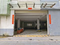 留仙洞1350平一楼厂房 适合加工维修 租金52元一手房东租