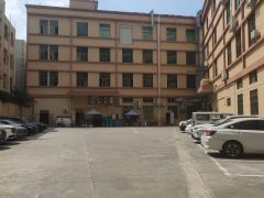 东城桑园独院厂房分租二楼900平，现成办公水电装修，厂房出租