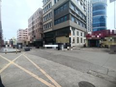 塘厦石马独栋楼上无尘车间1500平现场办公室