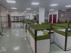 虎门原房东现成精装修制衣厂房出租，水电线路齐全，形象好好招工