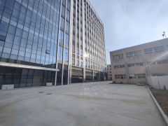 谢岗镇一手原房东新建厂房单层面积2000平方带无尘车间可分租