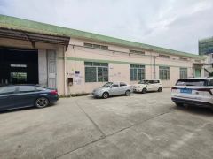 长安镇原房东砖墙到顶单一层厂房1500平米现成办公室装修