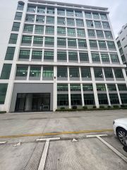 大朗镇新出工业园一楼2000平带豪华精装办公室厂房出租