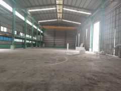 厚街镇重工业厂房2400平方高度13米带有5吨行车免费使用