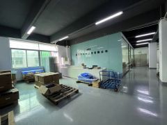 22福起地铁口楼上1000平精装修厂房低价出租仓库出租可分租