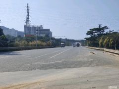 清溪镇莲塘路从莞深高速出口原房东厂房出租