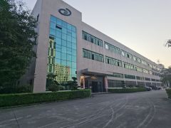 中堂独院8000三层可以分租精装修办公室花园式厂房