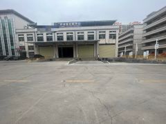 常平新出靠近高速路口带缷货平台一楼厂房出租适合物流重工业