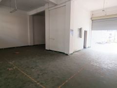 龙华元芬地铁口附近一楼160平 水电齐全