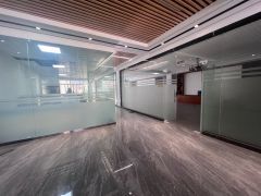 桥头大洲精装修楼上10元厂房出租，整层1500平方，方正好用