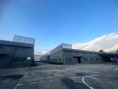 物流仓现成卸货平台空地大
