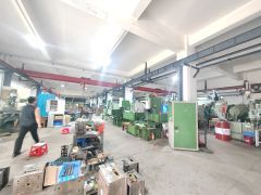 房东降价了！凤岗五联标准一楼带航车1500平米厂房出租