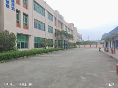 长安乌沙社区5400平独院厂房招租三层实际1800层，