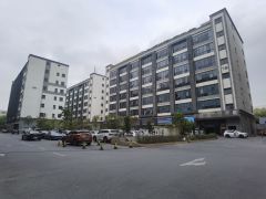 布吉坂田大型工业园新空出500平方带精装修办公室仓库厂房出租