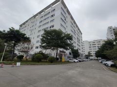 石岩塘头独栋厂房出租现成装修主干道边500平起分租