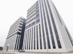 洪梅镇原房东全新红本独院厂房出租，实际面积出租，10块