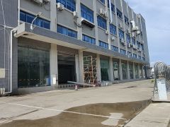 南山西丽，新出整栋原房东整层5000平方，高度6米