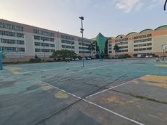 10块新圩独院厂房出租两万平可分租仓库出租空地大