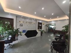 大岭山杨屋三楼2000平方精装修电子车间厂房出租