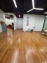 西乡宝田三路12号线平峦山地铁口200米一楼1860平招租