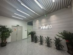 10元！凤岗五联楼上1000平方带装修厂房仓库出租
