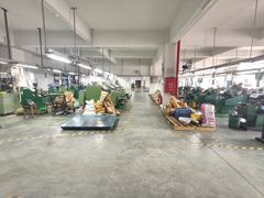 凤岗五联产业园带精装修厂房出租楼上整层2000平方 空地大