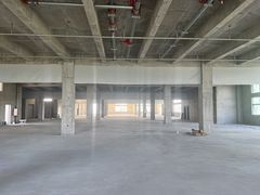 厚街全新工业园M1厂房14起租含税随时可看，5吨货梯水电正常