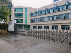 望牛墩镇独门独院11000方花园式厂房低价出租，空地大
