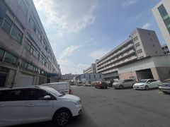 东城温塘一楼标准厂房 面积1080平方 全新地坪漆 空地大