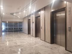 金地高端办公室震撼招租，奢装即享，零负担入驻面积380