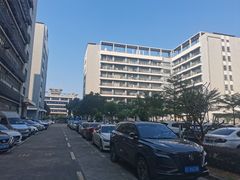凤岗宏盈工业区原房东二楼厂房出租