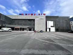 厚街镇宝塘一楼3600平超大空地厂房出租精装修可办环评可分租