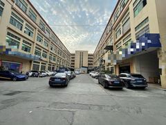 厂房出租，虎门原房东三楼2000平精装修适合电子，10元实惠
